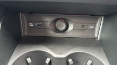 MG HS 1.5 T-GDI Trophy 5dr Petrol Hatchback